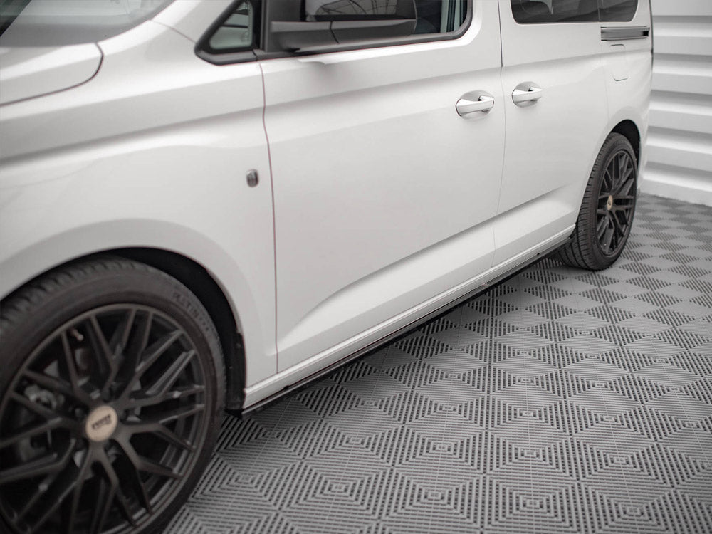 Maxton Design Side Skirts Diffusers VW Caddy Mk5 / Ford Transit Connect Mk3