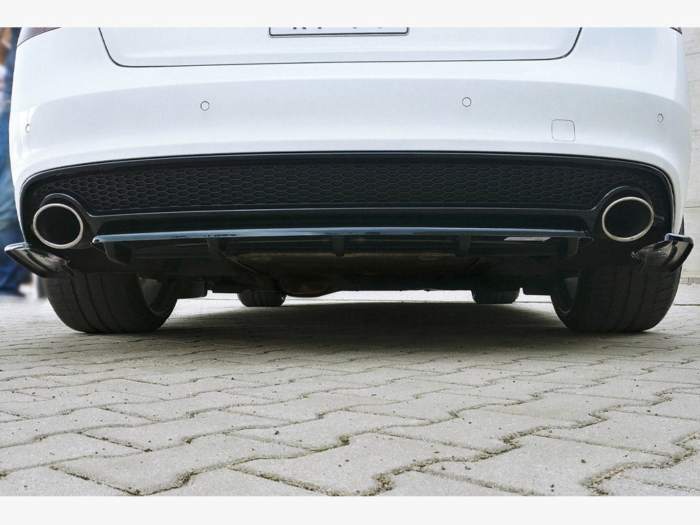 Maxton Design Central Rear Splitter (Vertical Bars) Audi A5 S-line 8T FL Coupe / Sportback - Textured