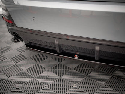 Maxton Design Central Rear Splitter BMW 4 Gran Coupe M-Pack G26