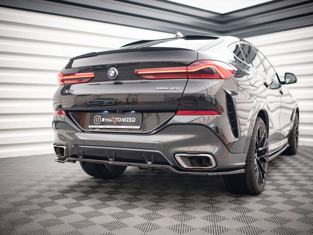 Maxton Design Central Rear Splitter (Vertical Bars) V.3 BMW X6 M-Pack G06
