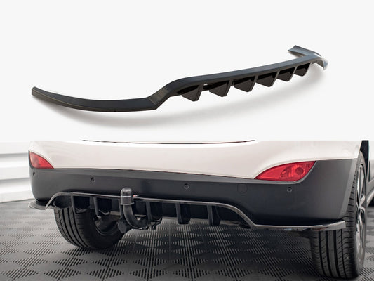 Maxton Design Central Rear Splitter (Vertical Bars) Hyundai IX35 Mk1
