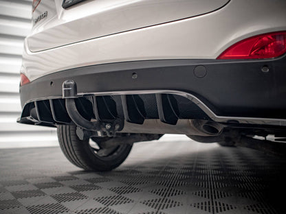 Maxton Design Central Rear Splitter (Vertical Bars) Hyundai IX35 Mk1