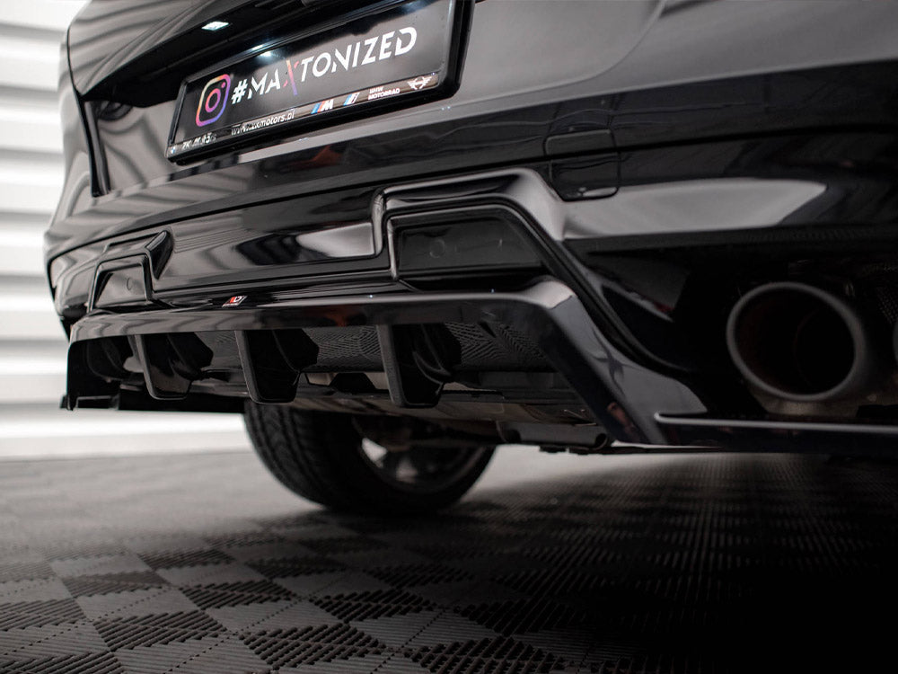 Maxton Design Central Rear Splitter (Vertical Bars) BMW X6 M F96