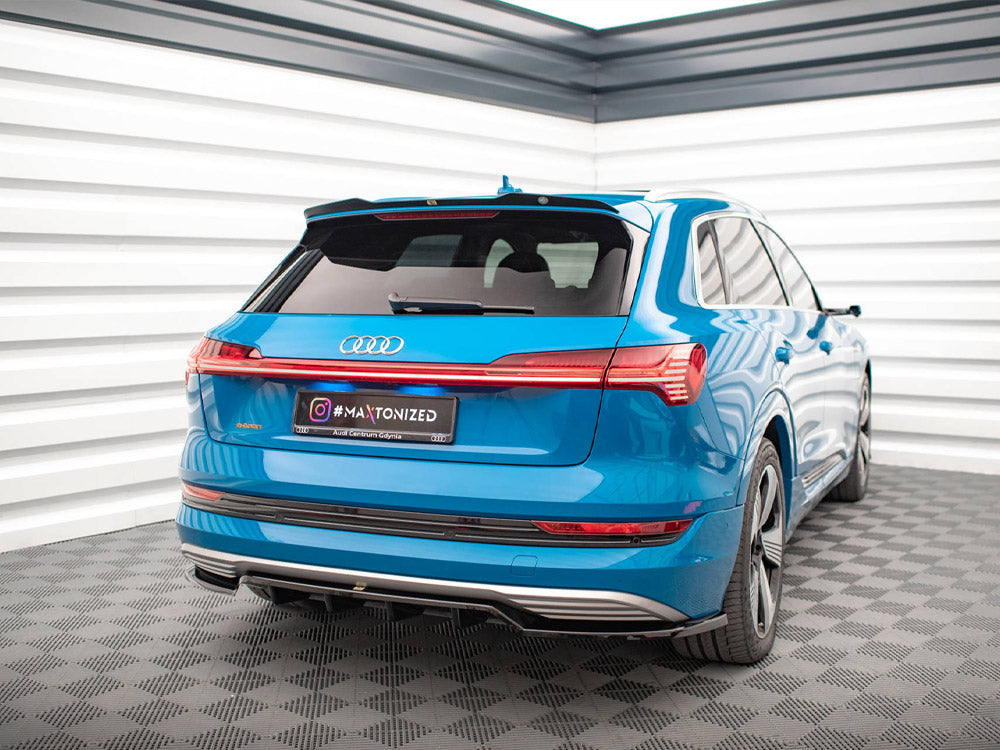 Maxton Design Upper Spoiler CAP Audi e-Tron