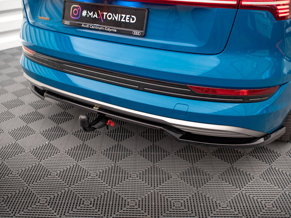 Maxton Design Central Rear Splitter (Vertical Bars) Audi e-Tron