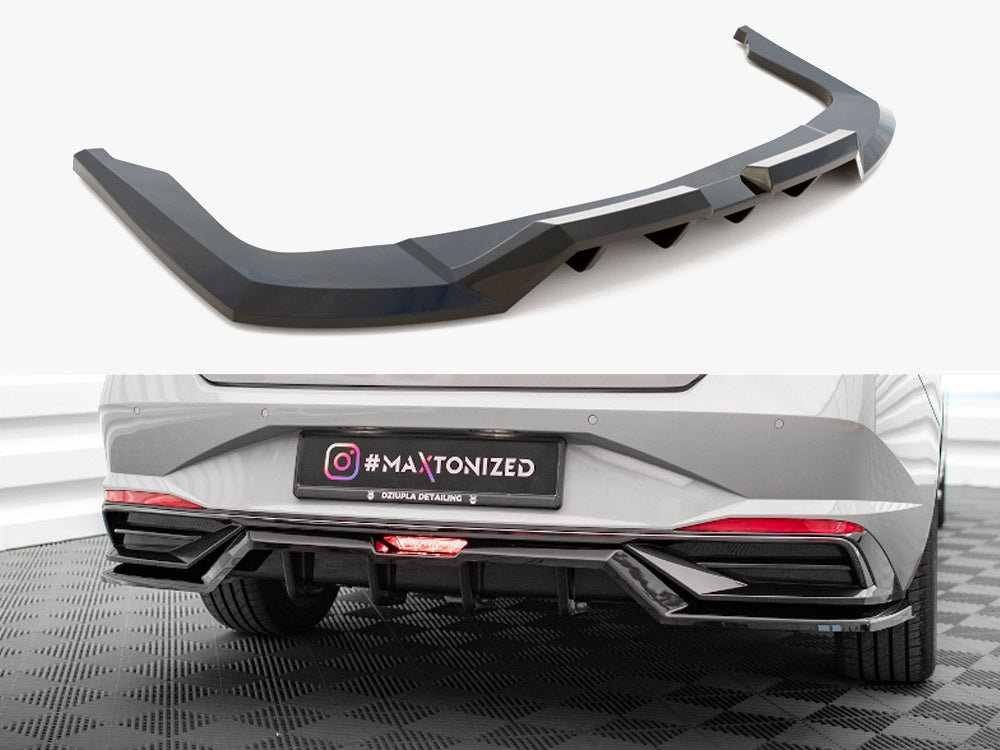 Maxton Design Central Rear Splitter (Vertical Bars) Hyundai Elantra Mk7