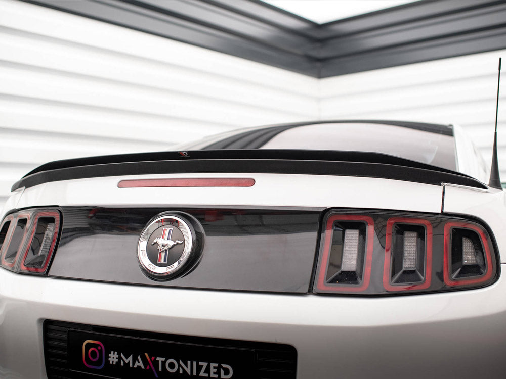 Maxton Design Spoiler CAP Ford Mustang Mk5 Facelift