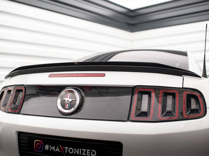 Maxton Design Spoiler CAP Ford Mustang Mk5 Facelift