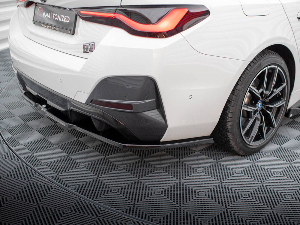 Maxton Design Central Rear Splitter (Vertical Bars) V.1 BMW i4 M-Pack G26