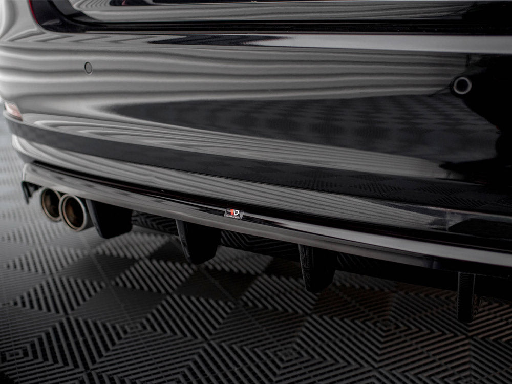 Maxton Design Central Rear Splitter (Vertical Bars) BMW 4 Gran Coupe F36