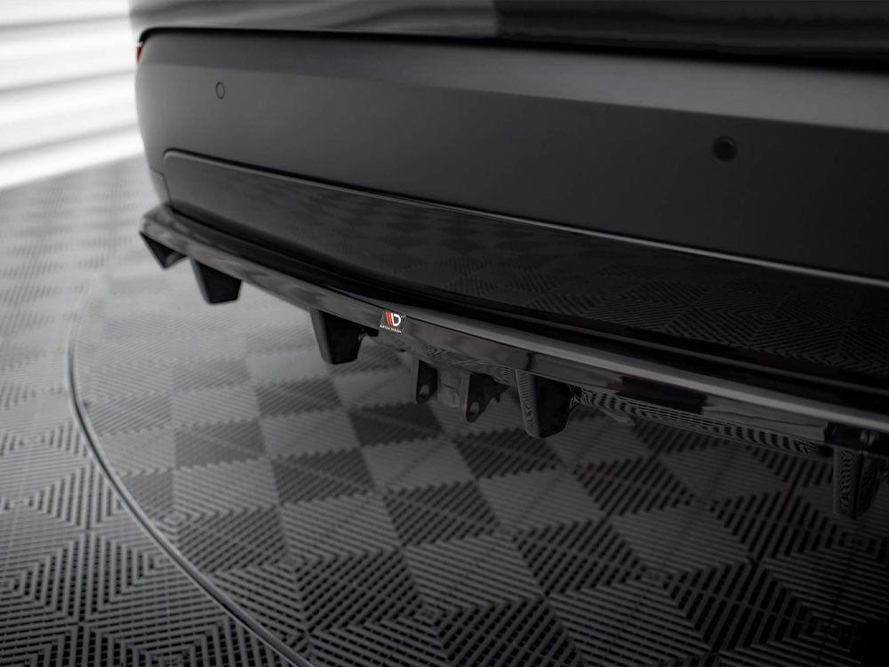 Maxton Design Central Rear Splitter (Vertical Bars) Land Rover Discovery HSE Mk5