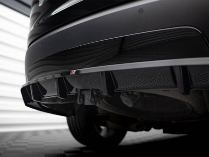 Maxton Design Central Rear Splitter (Vertical Bars) Land Rover Discovery HSE Mk5