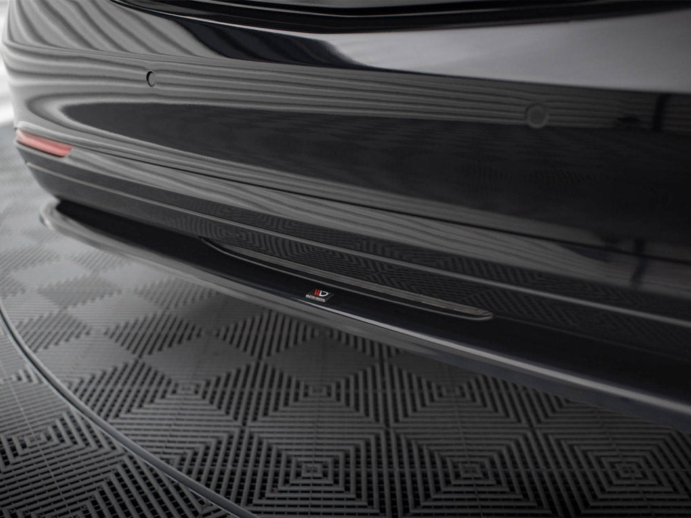 Maxton Design Central Rear Splitter V.1 Mercedes-Benz S W222