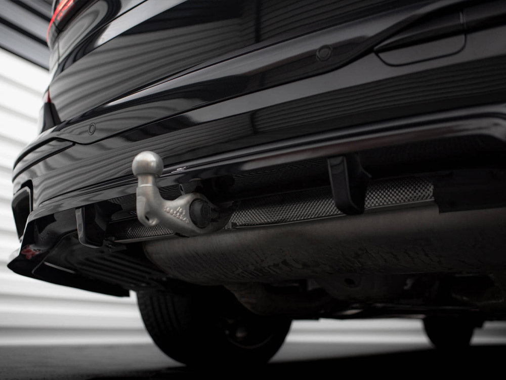 Maxton Design Central Rear Splitter (Vertical Bars) BMW X7 M-Pack G07 Facelift