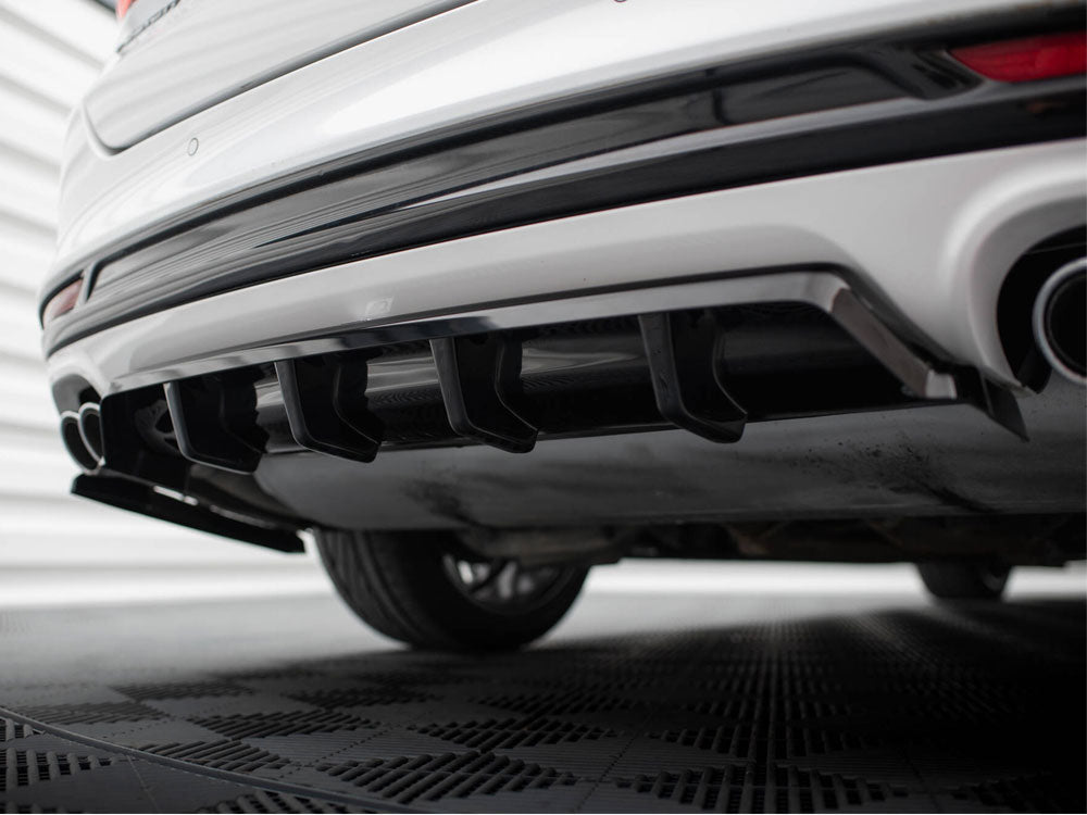 Maxton Design Central Rear Splitter (Vertical Bars) Ford Mondeo Sport Mk5 Facelift / Fusion Sport Mk2 Facelift