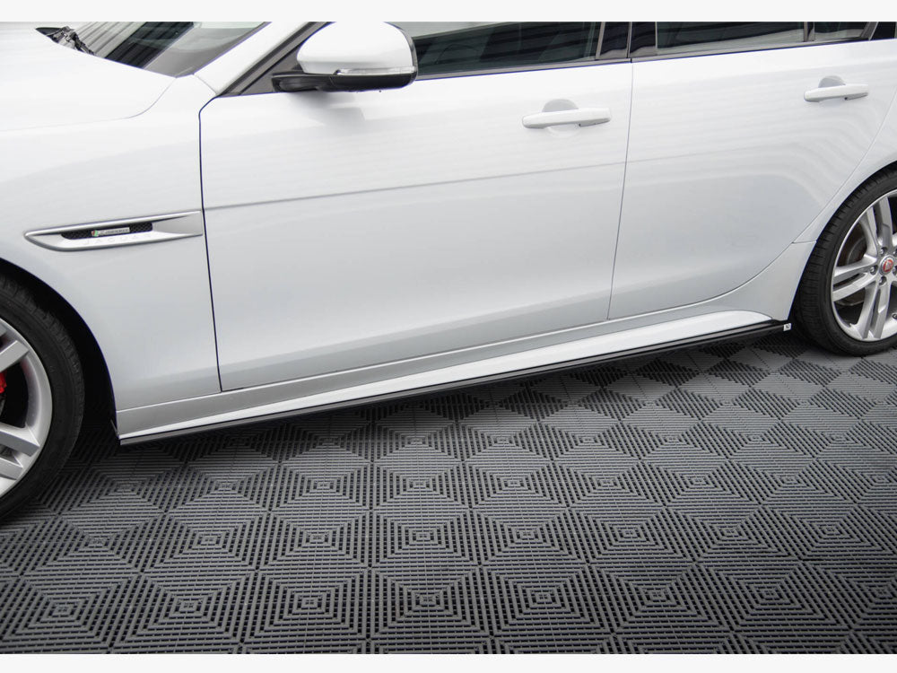 Maxton Design Side Skirts Diffusers Jaguar XE R-Sport X760