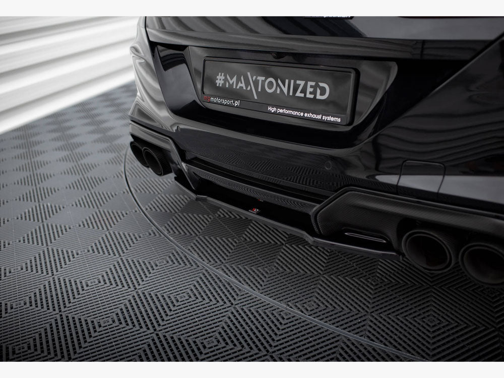 Maxton Design Central Rear Splitter BMW M8 Gran Coupe F93
