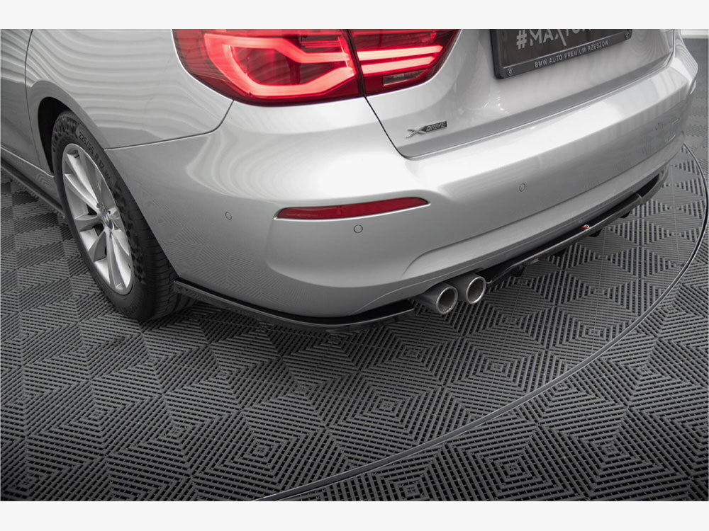 Maxton Design Central Rear Splitter (Vertical Bars) BMW 3 GT F34 Facelift