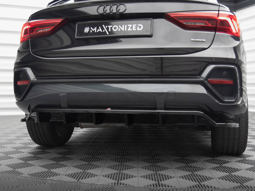 Maxton Design Central Rear Splitter (Vertical Bars) Audi Q3 Sportback F3