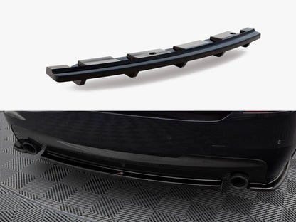 Maxton Design Central Rear Splitter (Vertical Bars) BMW 5 F11 M-Pack