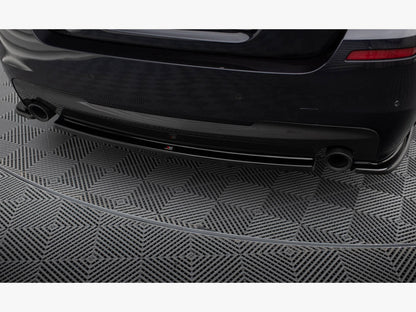 Maxton Design Central Rear Splitter (Vertical Bars) BMW 5 F11 M-Pack