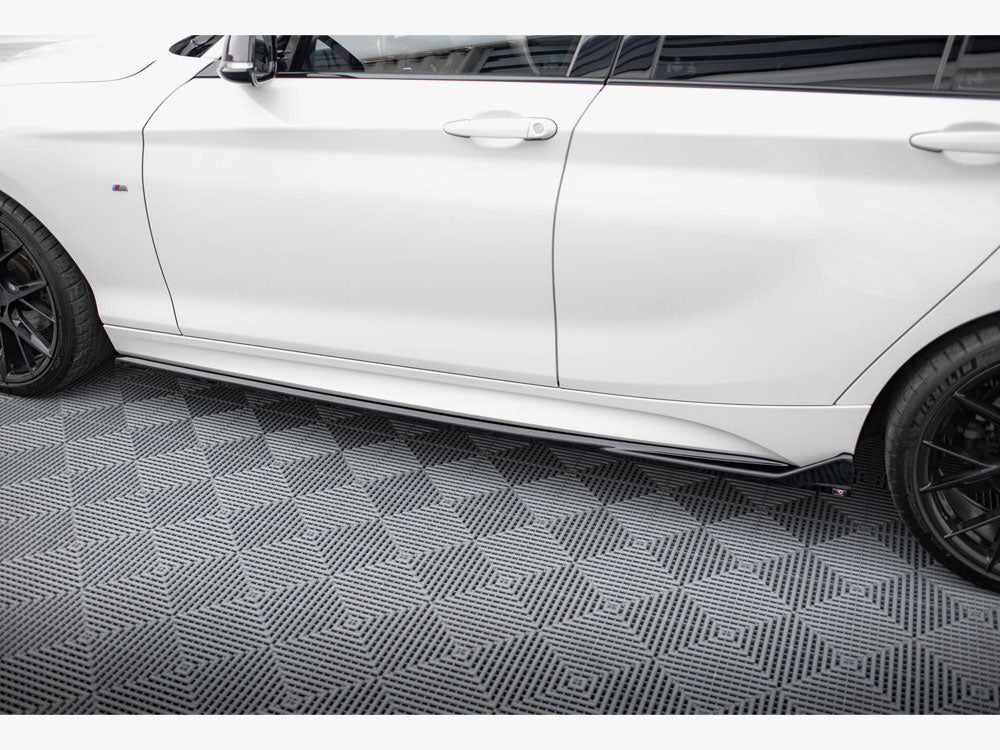Maxton Design Side Skirts Diffusers V.3 CSL Look BMW 1 M-Pack / M140i F20 Facelift