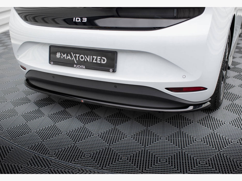 Maxton Design Central Rear Splitter Volkswagen ID.3 Mk1