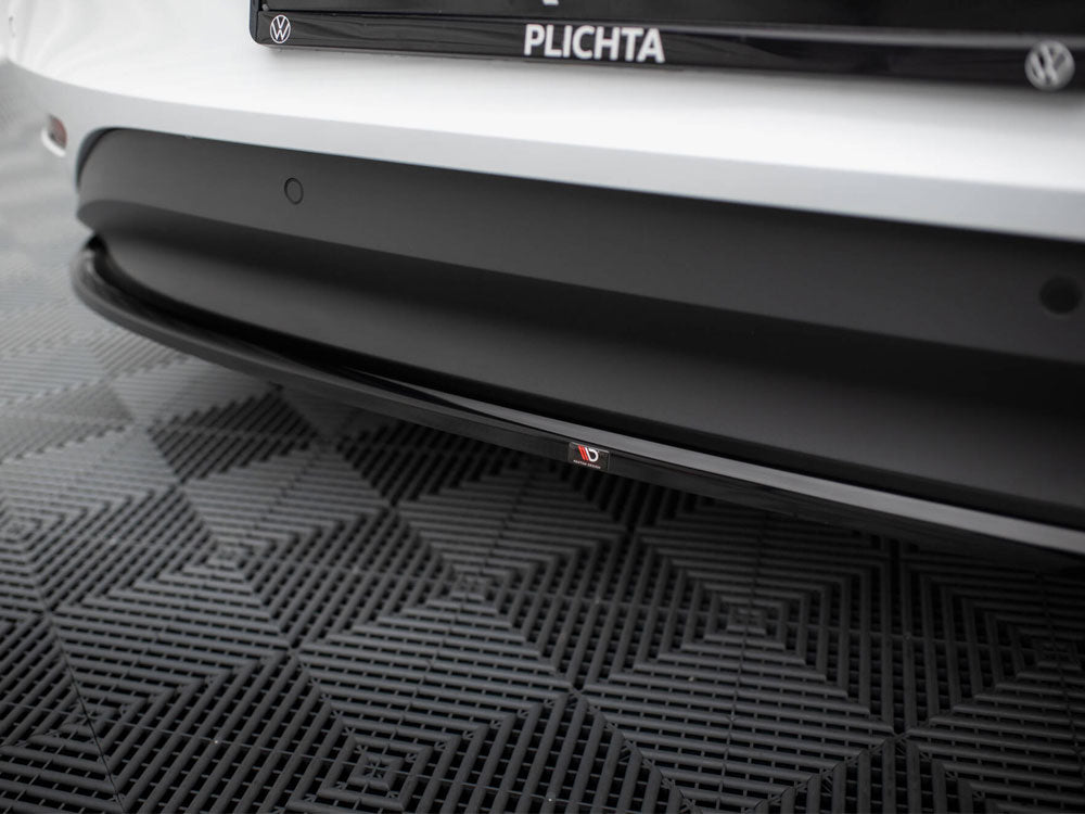 Maxton Design Central Rear Splitter Volkswagen ID.3 Mk1