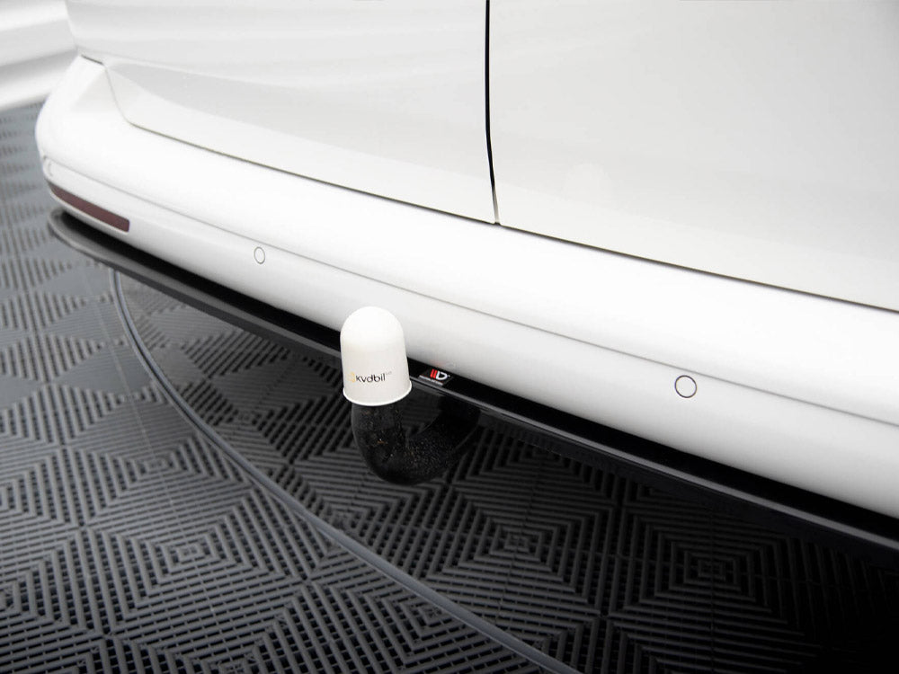 Maxton Design Central Rear Splitter Volkswagen T6 Long Facelift