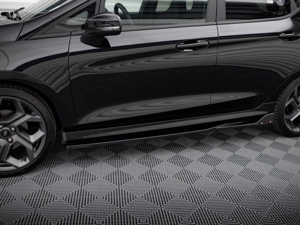 Maxton Design Side Skirts Diffusers V.2 + Flaps Ford Fiesta ST / ST-Line Mk8