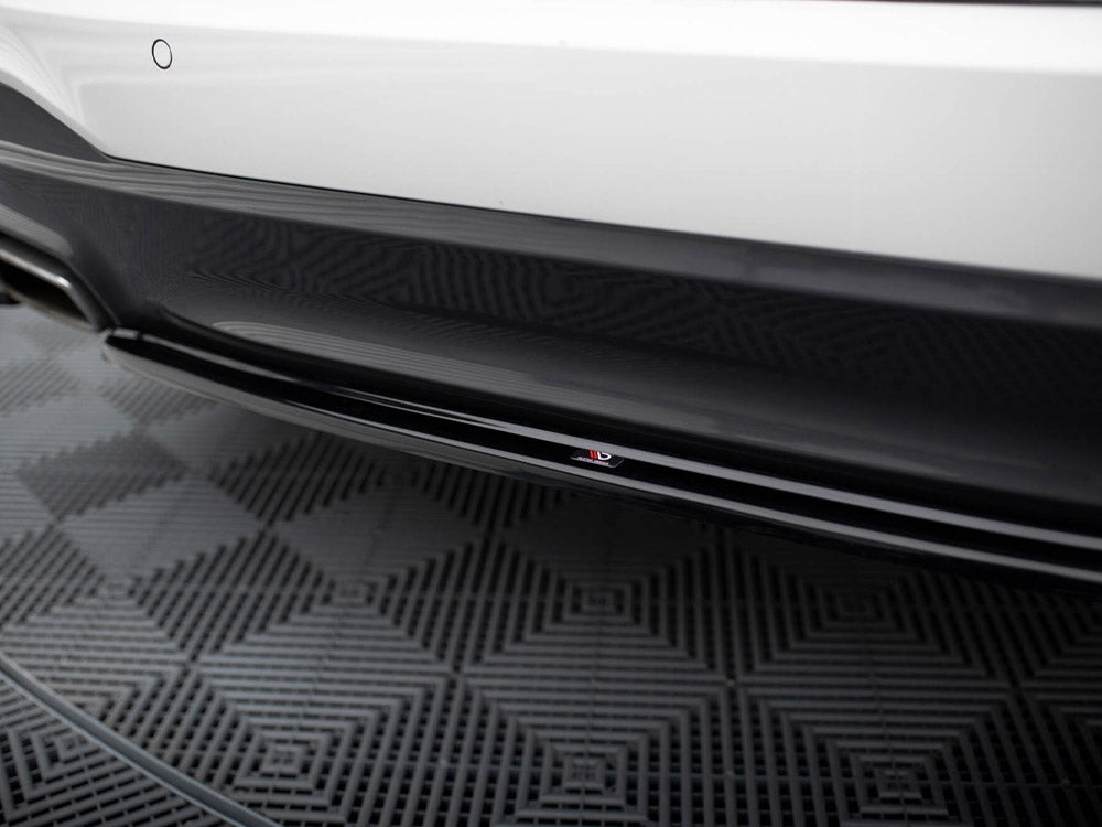 Maxton Design Central Rear Splitter BMW 5 G30 / G31 M-Sport