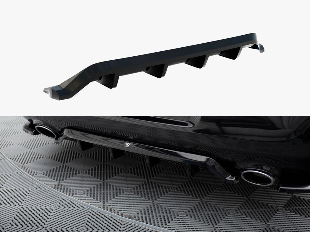 Maxton Design Central Rear Splitter (Vertical Bars) Chrysler 300 Mk2