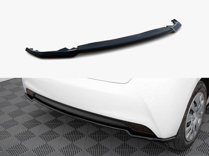 Maxton Design Central Rear Splitter Toyota Yaris Mk3 Facelift