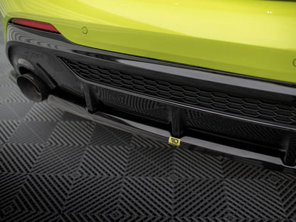 Maxton Design Central Rear Splitter V.2 BMW M135i F40