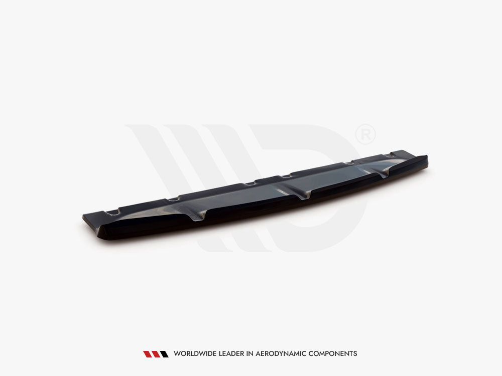 Maxton Design Central Rear Splitter V.2 BMW M135i F40