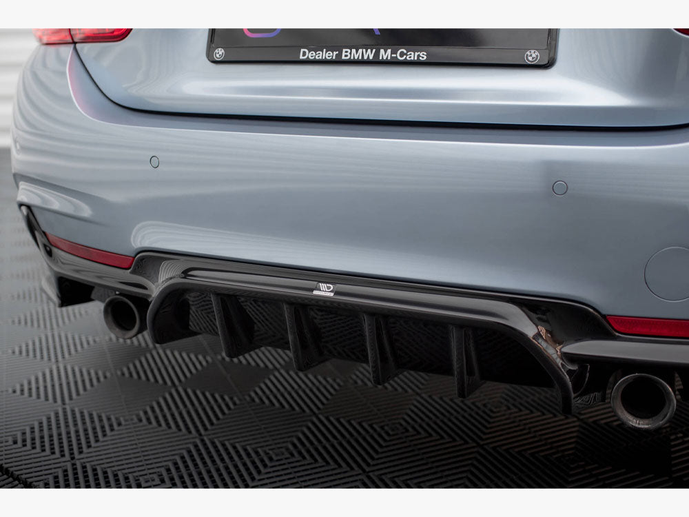 Maxton Design Rear Valance BMW 4 Coupe / Gran Coupe / Cabrio M-Pack F32 / F36 / F33 (Version with single exhausts on both sides)