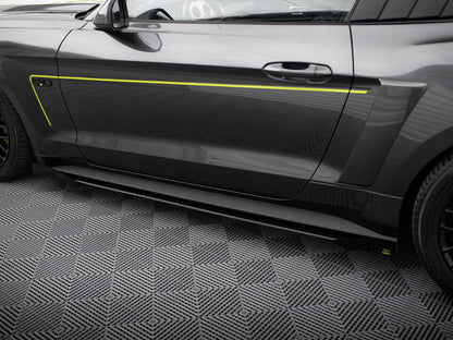 Maxton Design Street PRO Side Skirts Diffusers + Flaps Ford Mustang GT Mk6