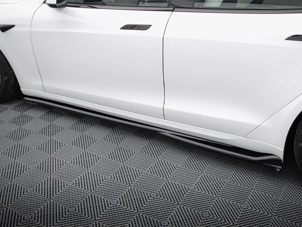 Maxton Design Side Skirts Diffusers V.1 Tesla Model S Plaid Mk1 Facelift