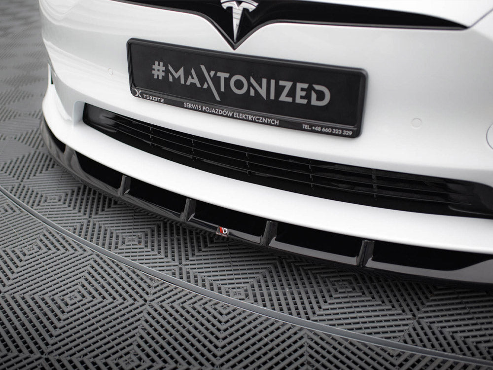 Maxton Design Front Splitter V.3 Tesla Model S Plaid Mk1 Facelift