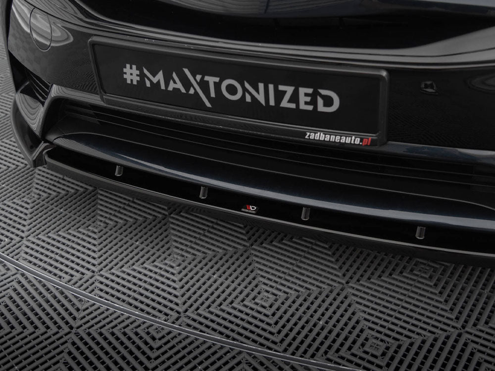 Maxton Design Front Splitter V.1 Toyota Avensis Mk3 Facelift