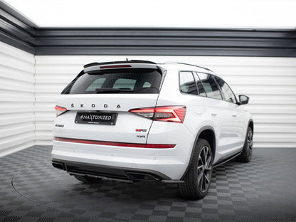 Maxton Design Central Rear Splitter (Vertical Bars) Skoda Kodiaq RS - Carbon Look