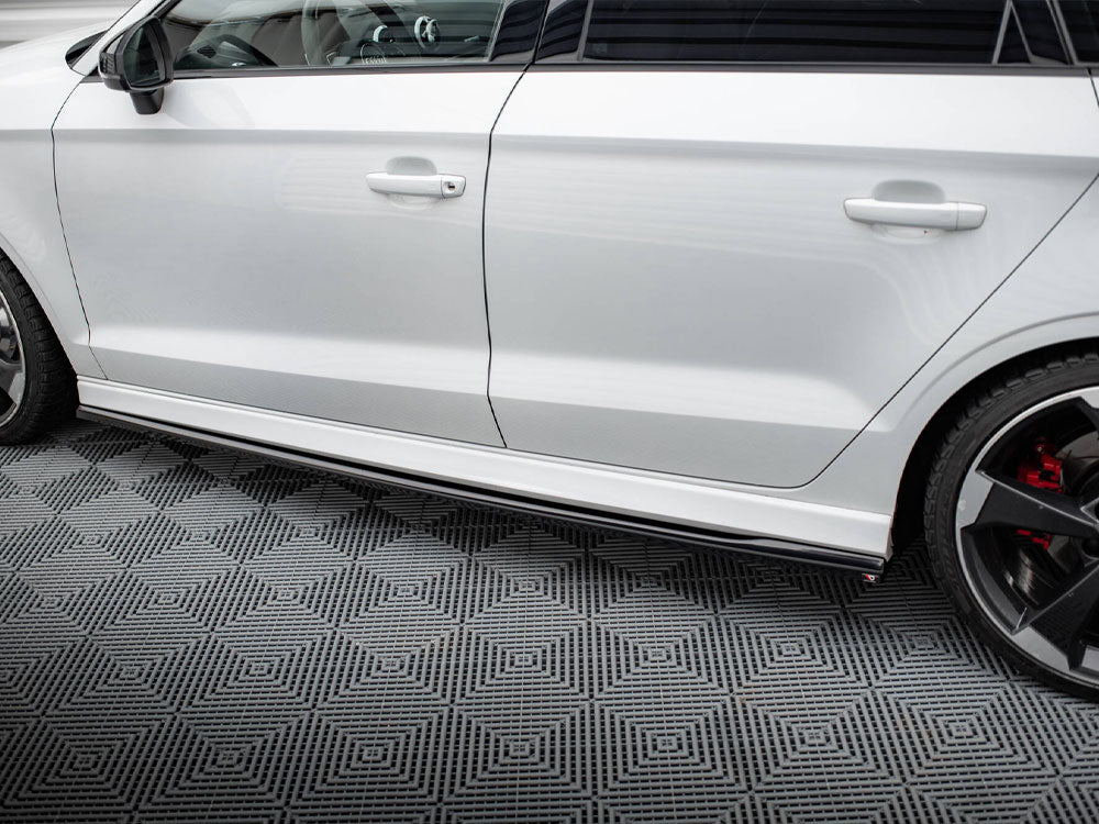 Maxton Design Side Skirts Diffusers V.2 Audi RS3 Sedan 8V Facelift