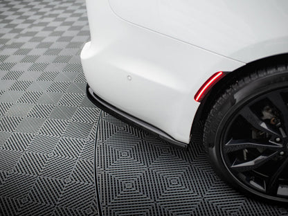 Maxton Design Central Rear Splitter (Vertical Bars) Chrysler Pacifica Mk2 Facelift