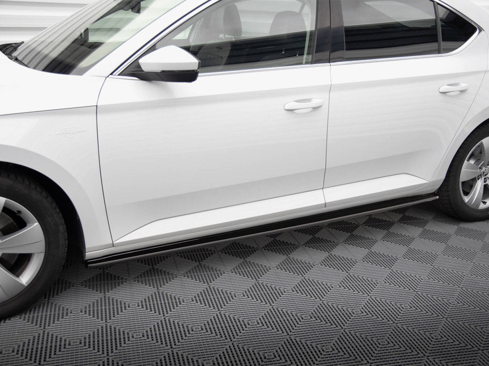 Maxton Design Side Skirts Diffusers Skoda Superb Mk3 - Textured