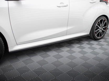 Maxton Design Side Skirts Diffusers V.2 Toyota Yaris Mk4
