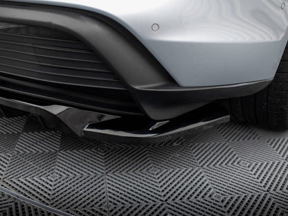 Maxton Design Rear Splitter (Vertical Bars) Porsche Taycan / Taycan 4 / Taycan 4S / Taycan GTS Mk1