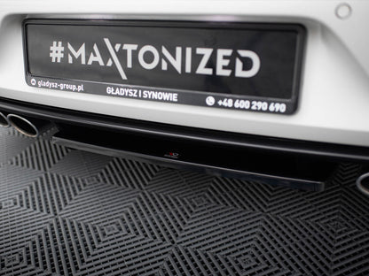 Maxton Design Central Rear Splitter (Vertical Bars) VW Golf R Mk7 - Carbon Look