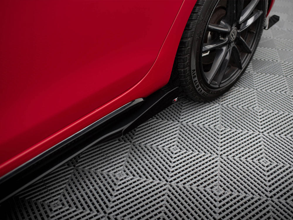 Maxton Design Street PRO Side Skirts Diffusers + Flaps VW Golf GTI Mk6