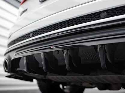 Maxton Design Central Rear Splitter (Vertical Bars) V.2 Audi SQ8 Mk1