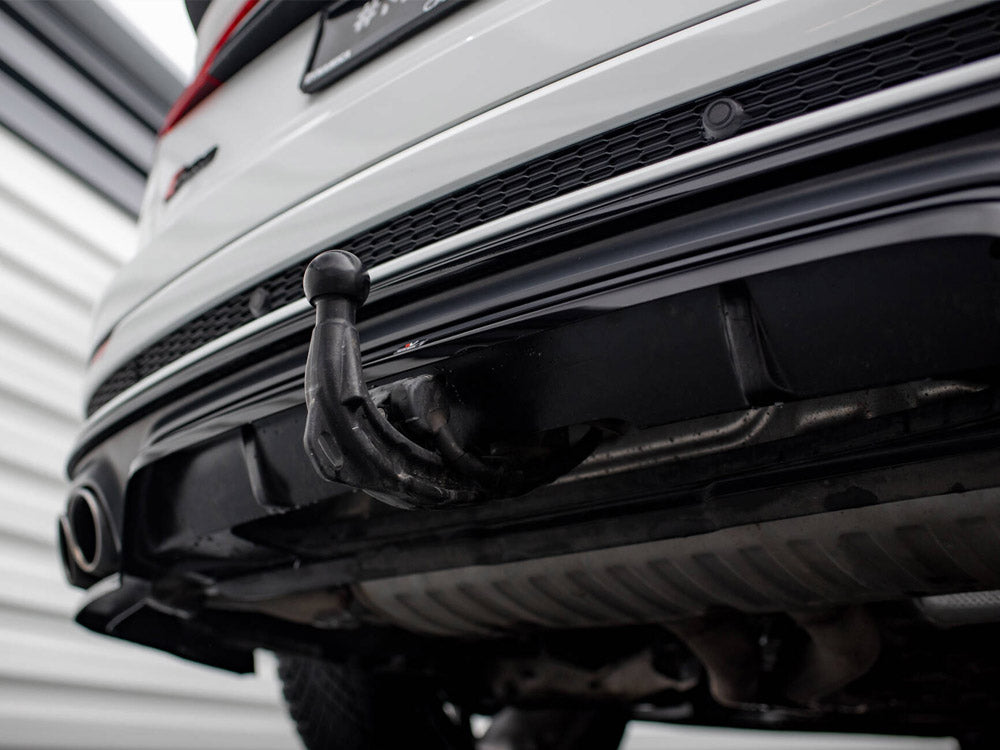 Maxton Design Central Rear Splitter (Vertical Bars) V.2 Audi SQ8 Mk1